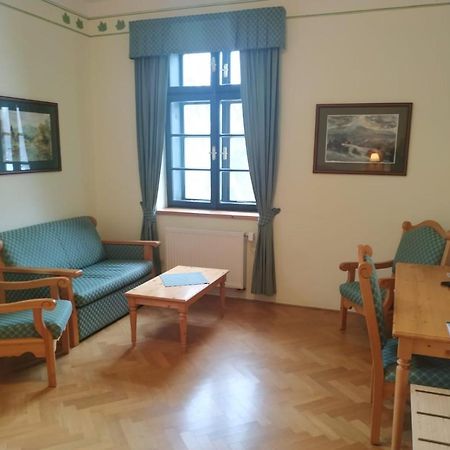 Hotel Svaty Tomas Přední Výtoň 외부 사진