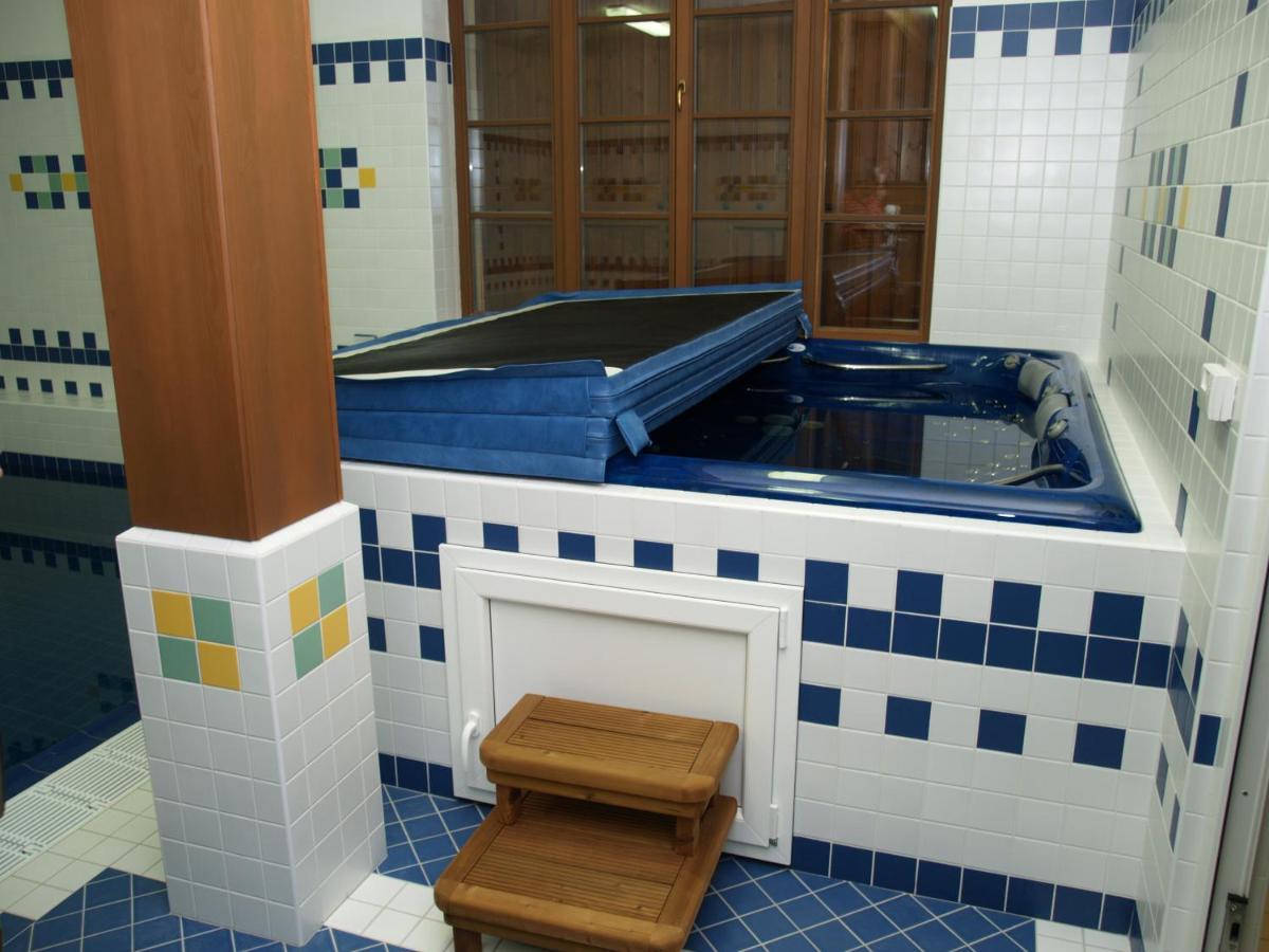 Hotel Svaty Tomas Přední Výtoň 외부 사진