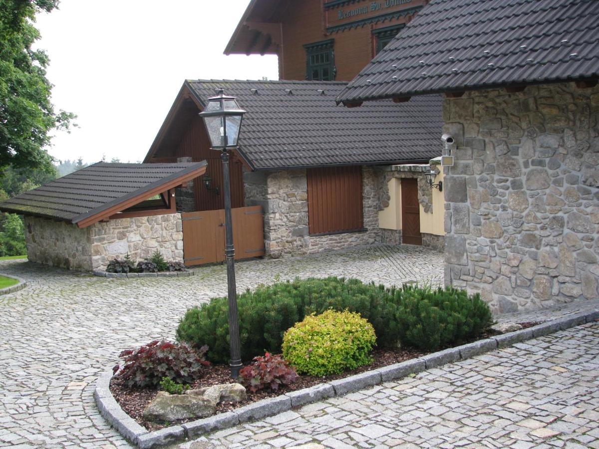 Hotel Svaty Tomas Přední Výtoň 외부 사진