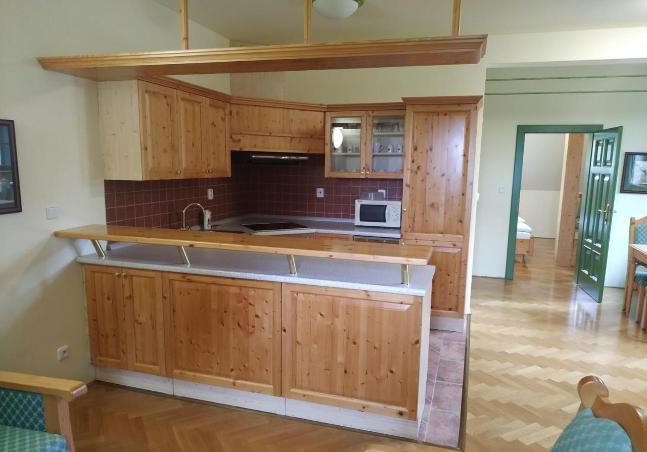 Hotel Svaty Tomas Přední Výtoň 외부 사진